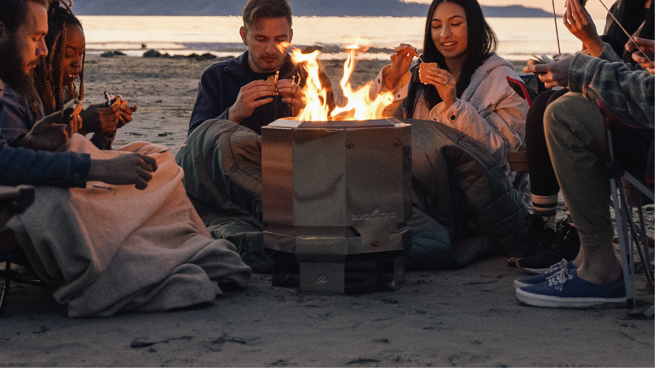 Embrace-the-Outdoors-with-the-Blackstone-15-Smokeless-Fire-Pit Agent BBQ