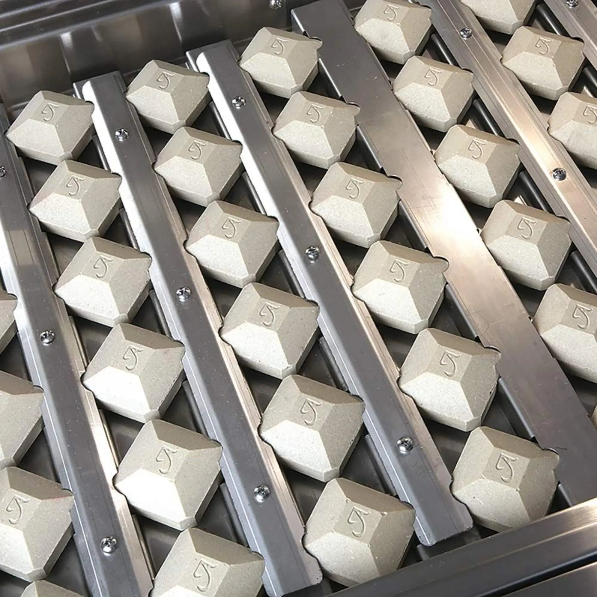 Artisan American Eagle 36-Inch 3-Burner Freestanding Gas Grill Artisan