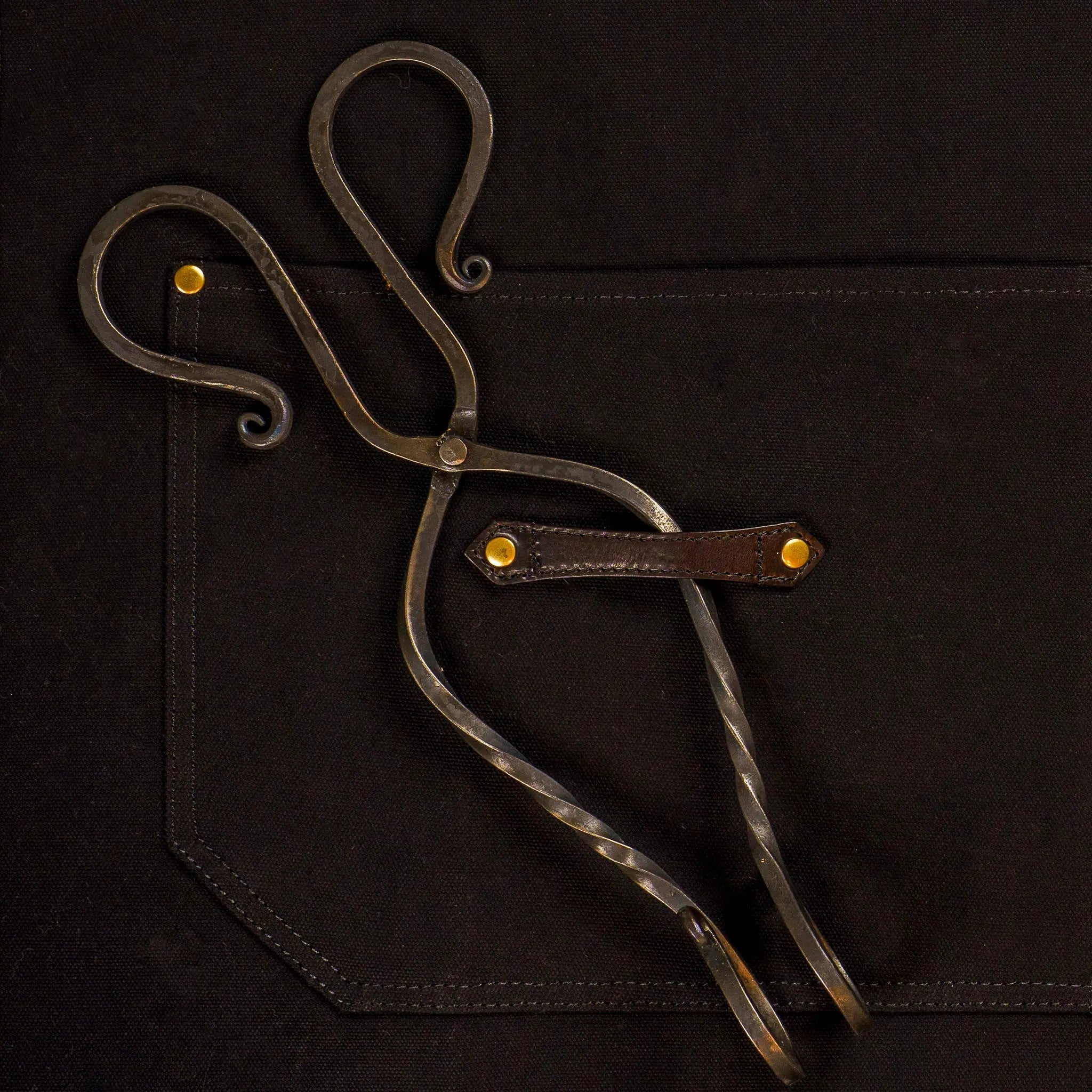 Cowboy Cauldron - Hand-Forged Tongs Cowboy Cauldron