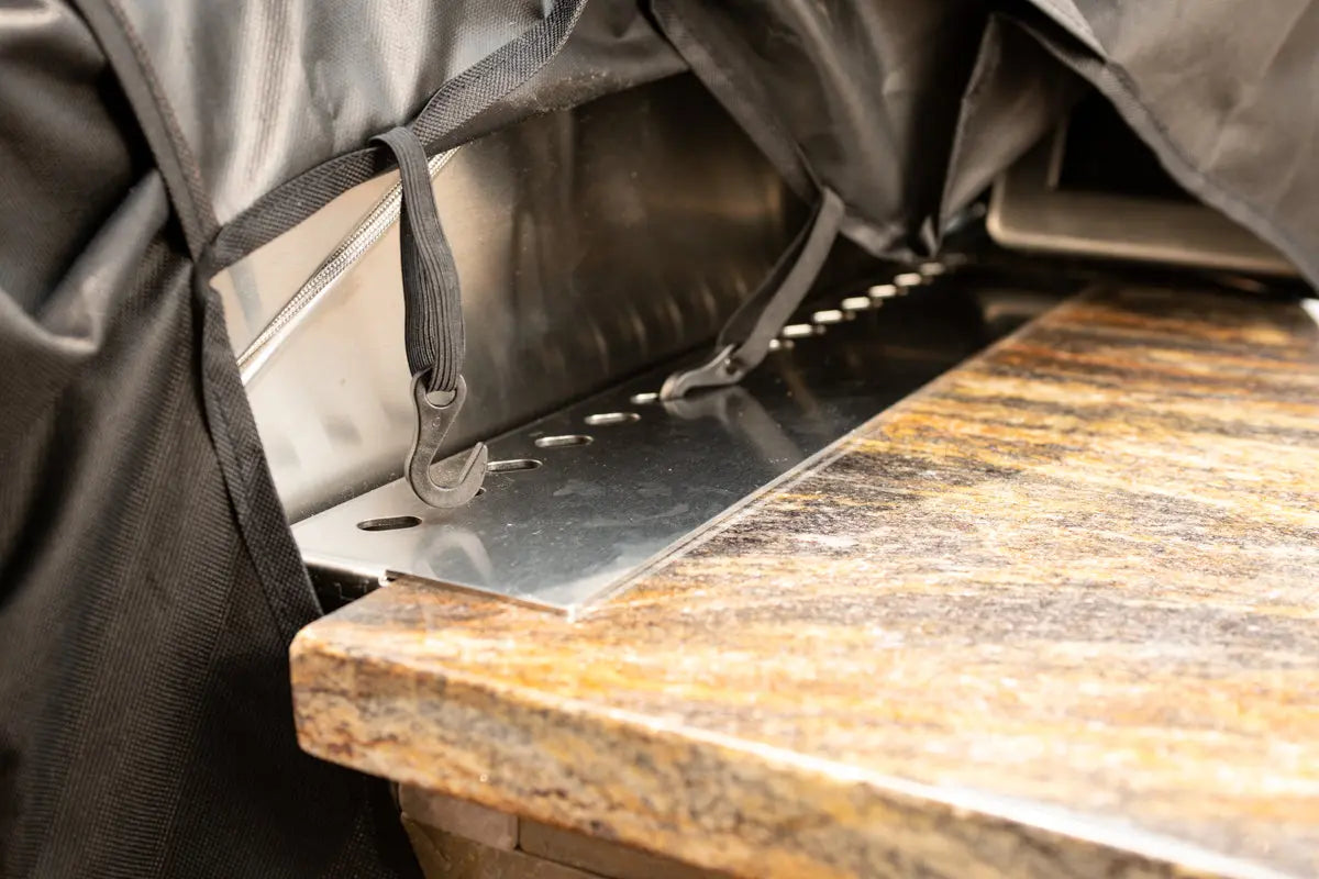 Memphis Grills 28-Inch Pro Built-in ITC3 Premium Grill Cover - VGCOVER-15 Memphis Grills