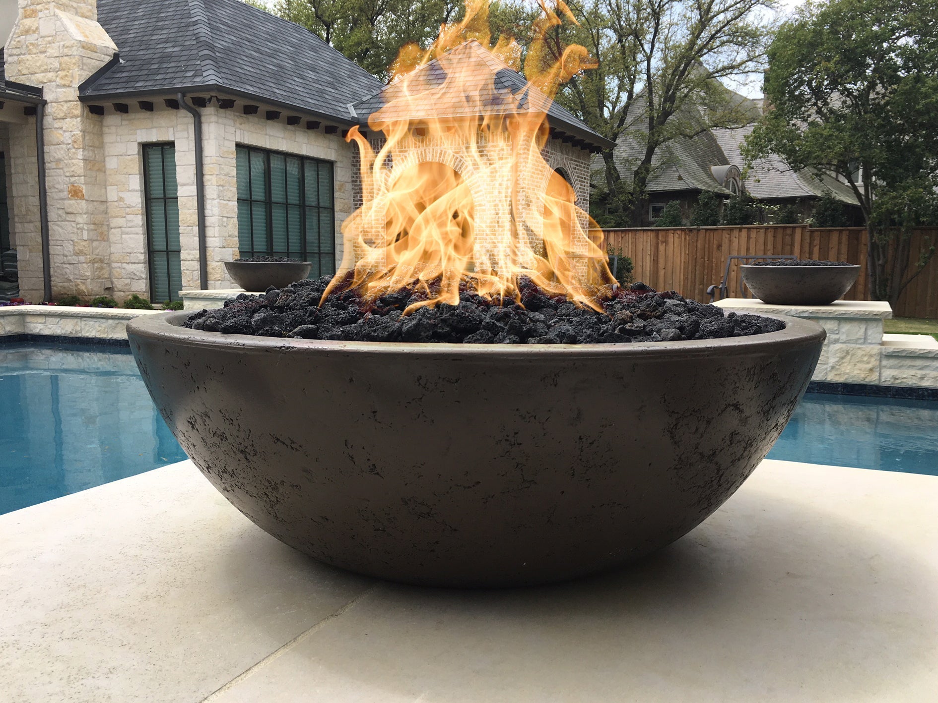 Sedona 27-Inch Concrete Round Fire Bowl