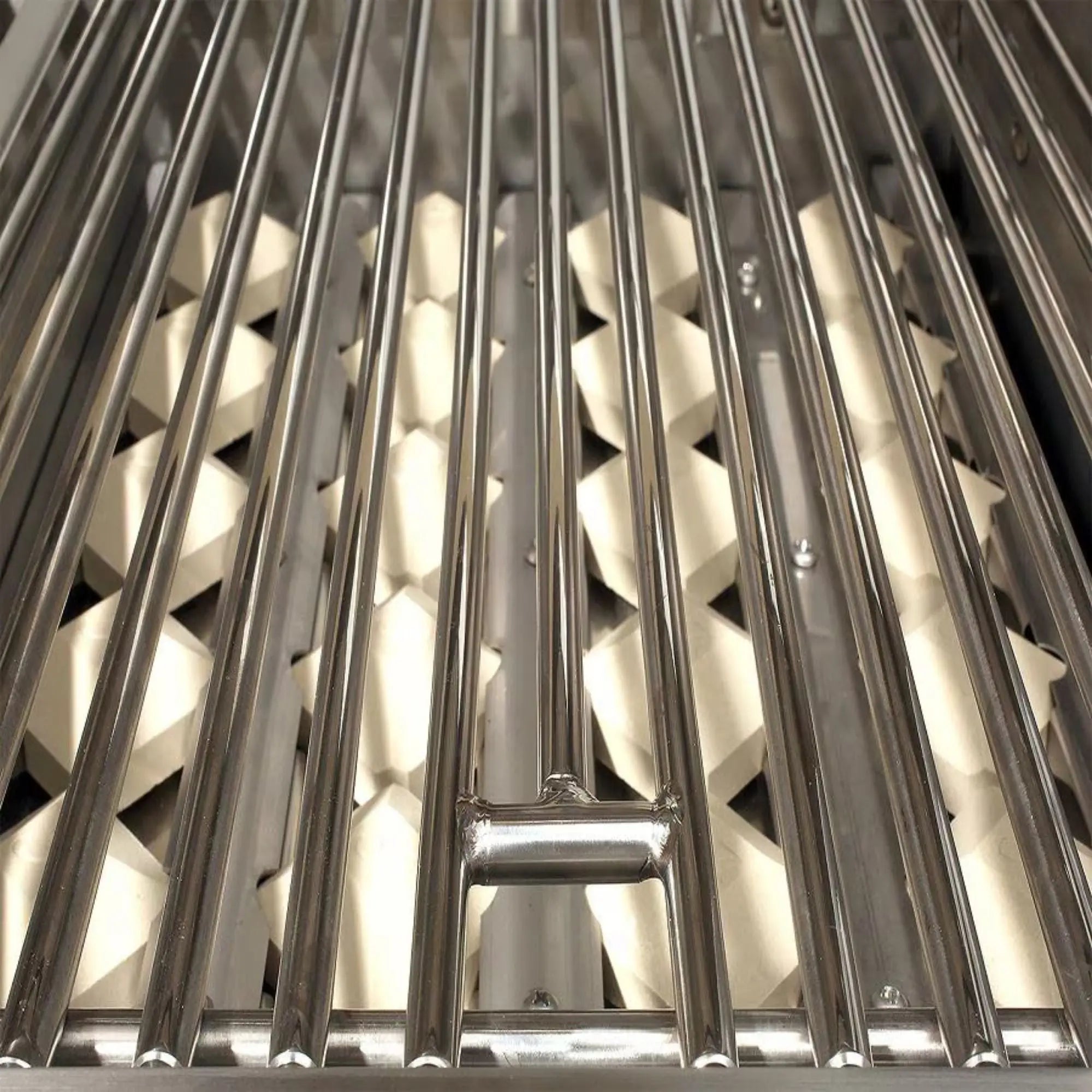 Artisan Professional 32-Inch 3-Burner Built-In Gas Grill w/ Rotisserie Artisan