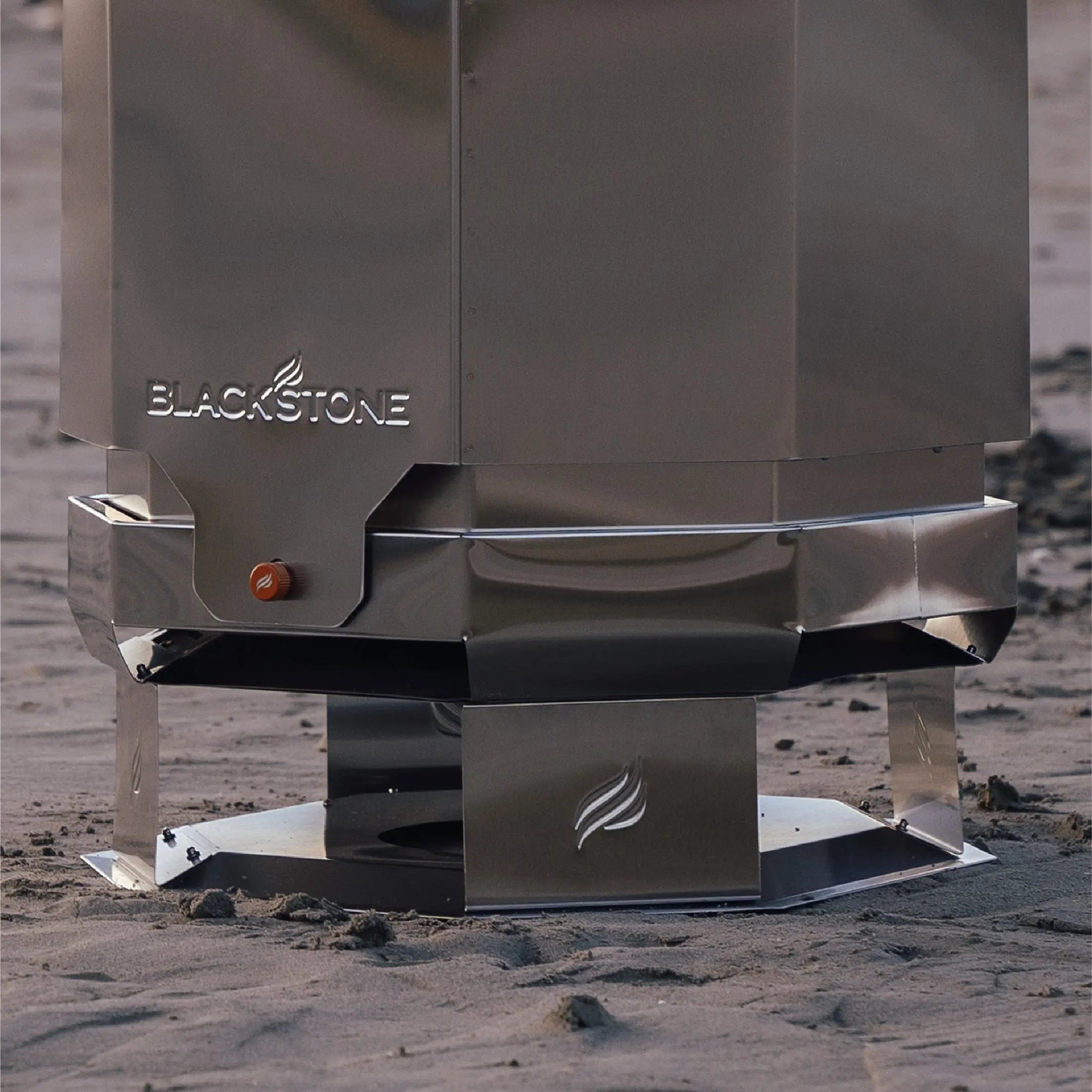 Blackstone 15" Smokeless Fire Pit - 5913 - Agent BBQ