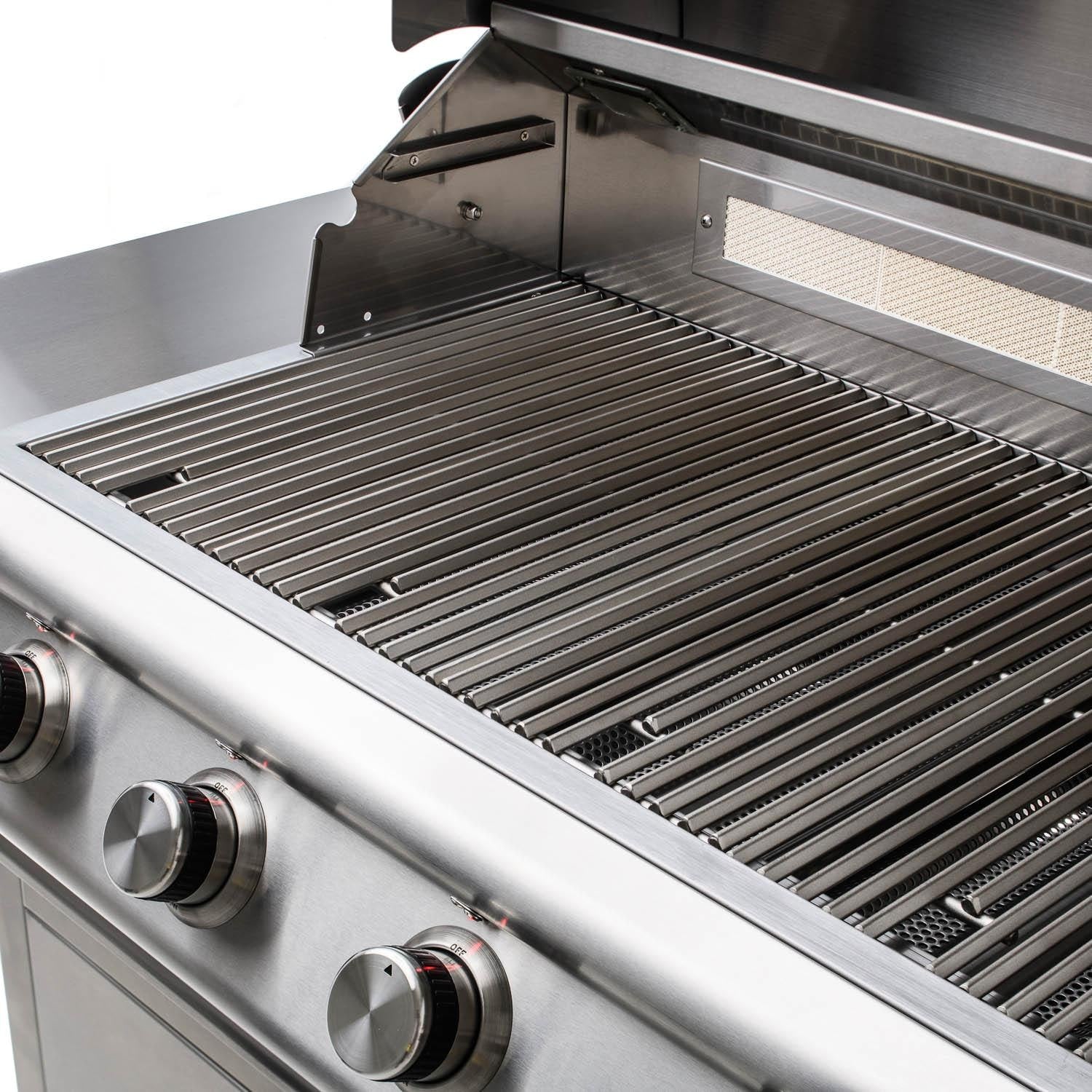Blaze Premium LTE Marine Grade 32-Inch 4-Burner Built-In Gas Grill With Rear Infrared Burner & Grill Lights - BLZ-4LTE2MG-LP/NG Blaze Grills