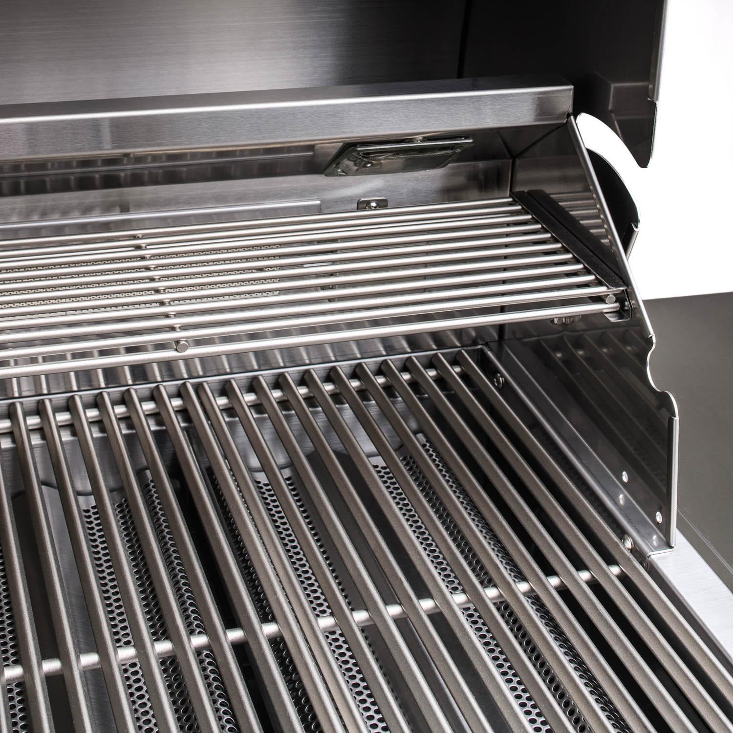 Blaze Premium LTE Marine Grade 32-Inch 4-Burner Built-In Gas Grill With Rear Infrared Burner & Grill Lights - BLZ-4LTE2MG-LP/NG Blaze Grills