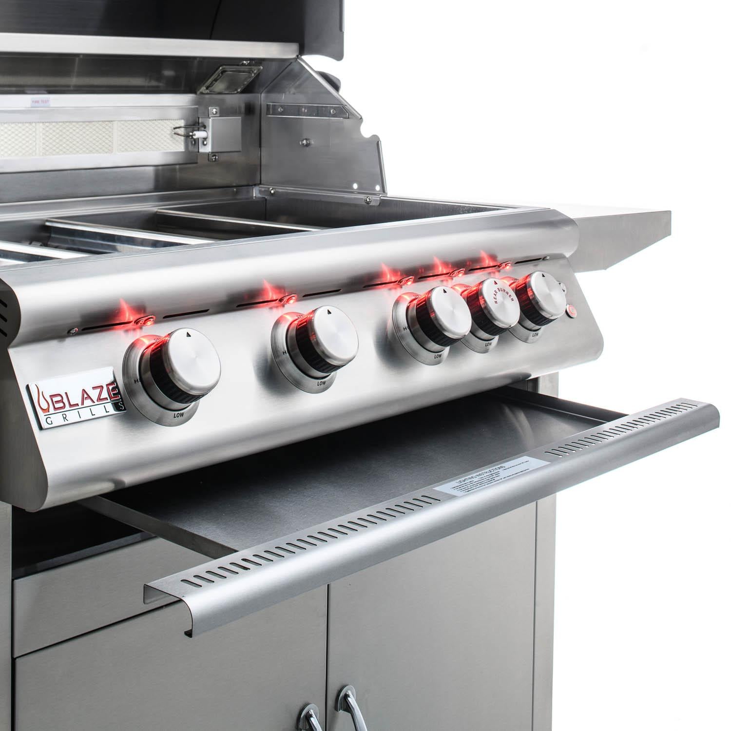 Blaze Premium LTE Marine Grade 32-Inch 4-Burner Built-In Gas Grill With Rear Infrared Burner & Grill Lights - BLZ-4LTE2MG-LP/NG Blaze Grills