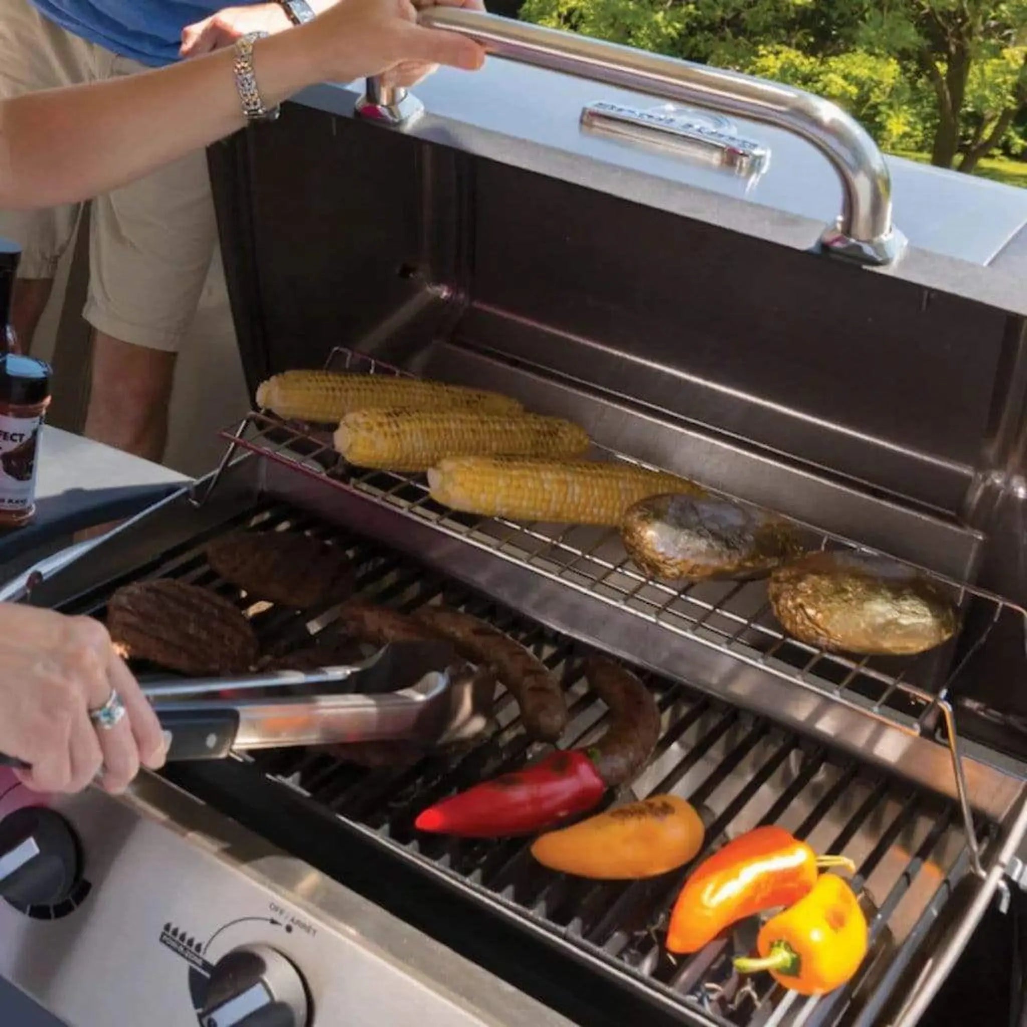 Broil King 49" 3-Burner Porta-Chef 320 Portable Gas Grill Broil King