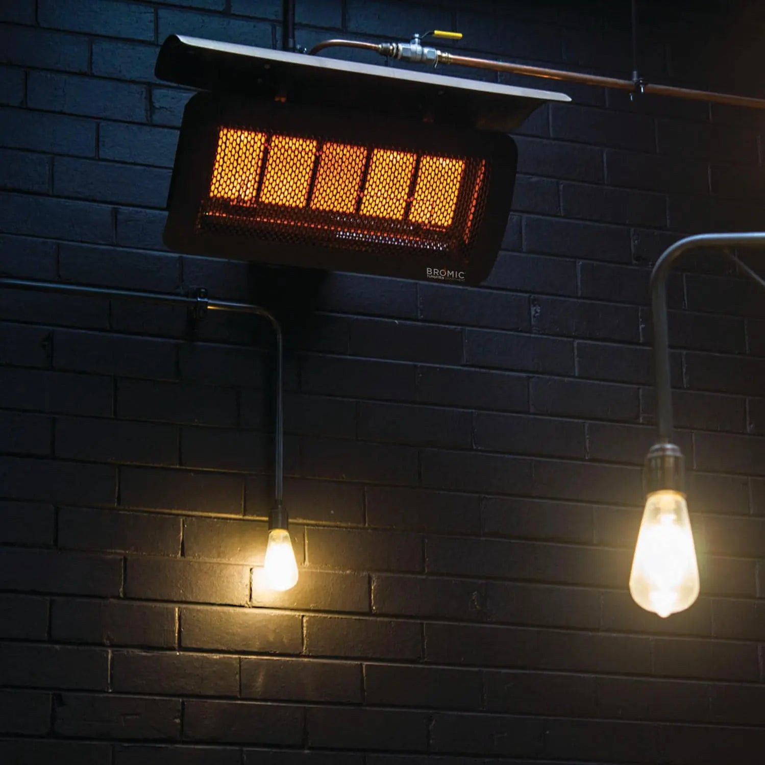 Bromic Heating - Tungsten 500 Smart-Heat 25-Inch 43,000 BTU Gas Patio Heater Bromic Heating