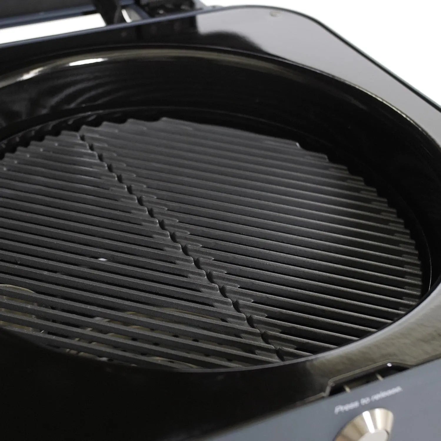 Everdure 4K 21-Inch Charcoal Grill & Smoker -  HBCE4KBUS/HBCE4KGUS - Agent BBQ