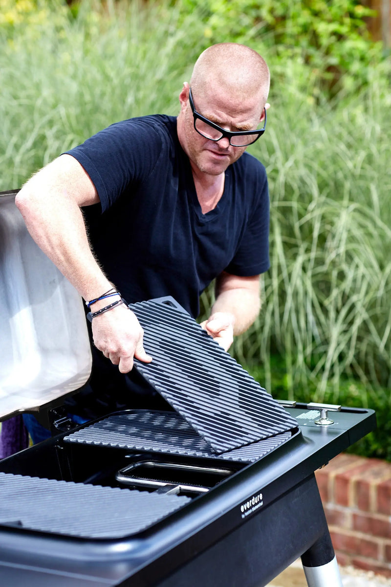 Everdure By Heston Blumenthal FURNACE 52-Inch 3-Burner Gas Grill With Stand - Agent BBQ