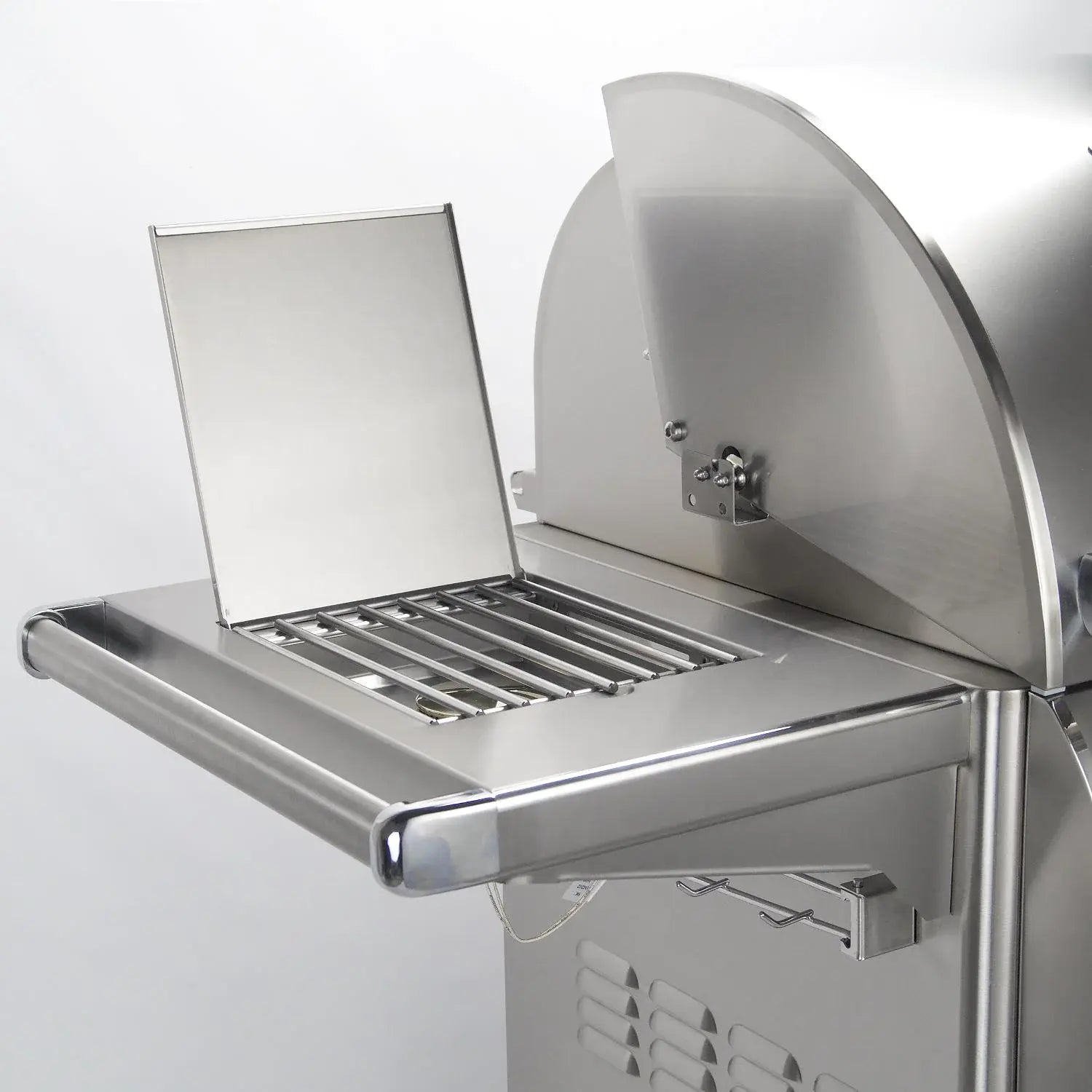 Fire Magic - Aurora A430S 24-Inch Propane Gas Grill With Side Burner And Analog Thermometer - A430S-7EAP-62 - Agent BBQ