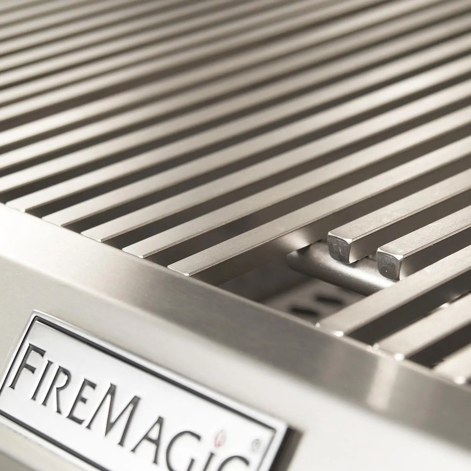 Fire Magic - Aurora A540S 30-Inch Propane Gas Grill With Side Burner And Analog Thermometer - A540S-7EAP-62 - Agent BBQ