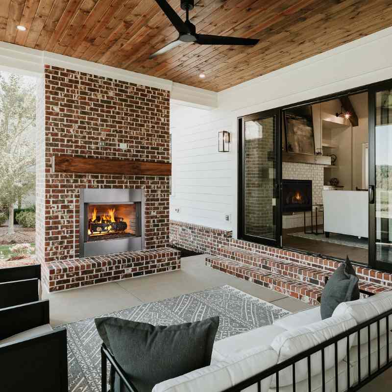Majestic Villawood 42-Inch Outdoor Wood Burning Fireplace Majestic