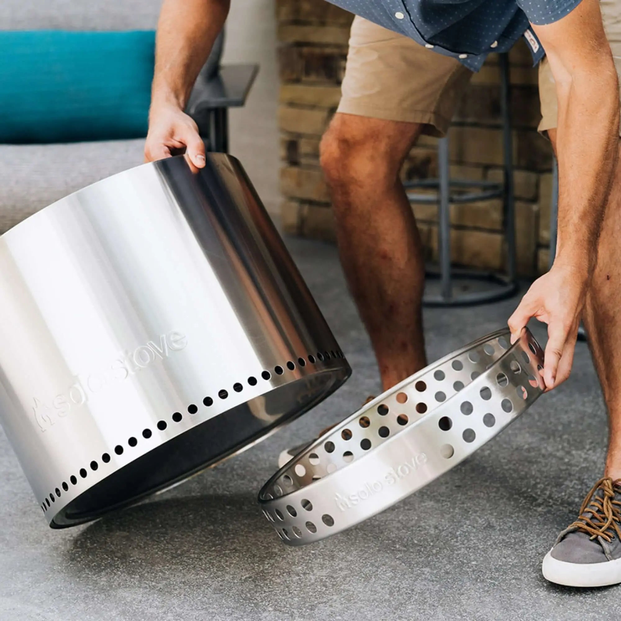 Solo Stove Bonfire + Stand Bundle 2.0 Solo Stove