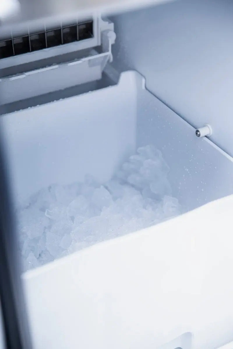 Summerset Built-in Kitchen Island 15" Ice Maker - Agent BBQ