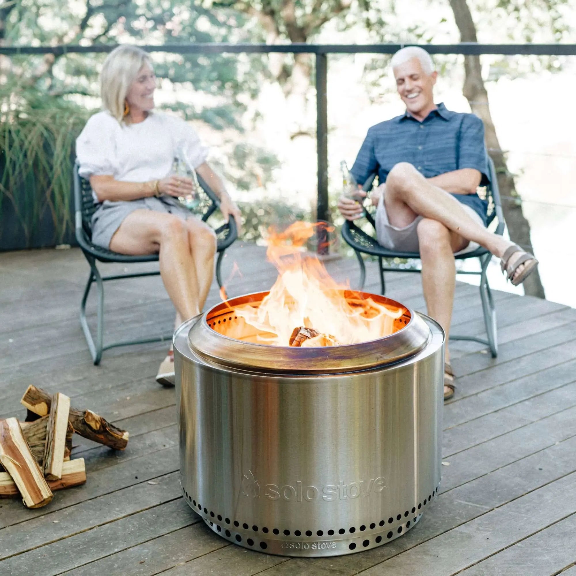 Yukon Fire Pit + Stand Bundle 2.0 Solo Stove